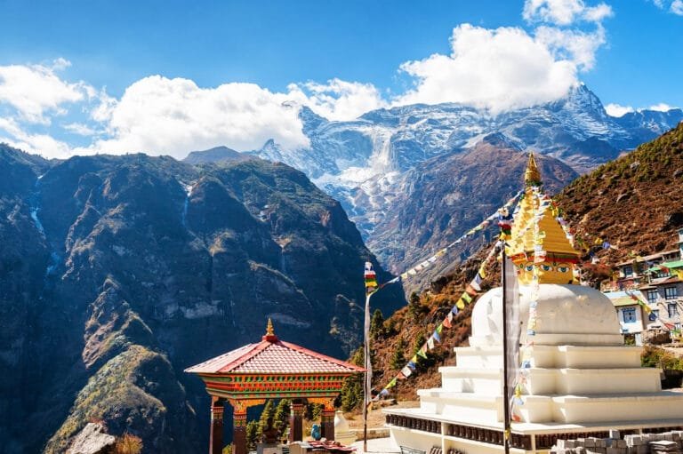 NÉPAL: Les voyageurs vaccinés dispensés de test PCR avant départ