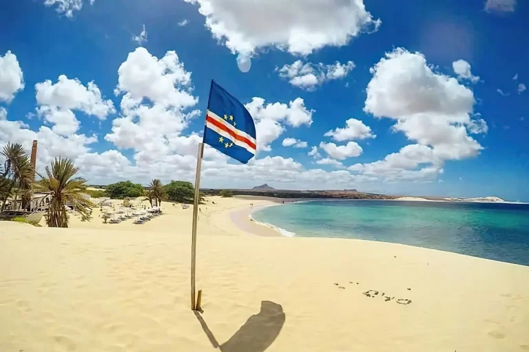 Le Cap-Vert lève ses restrictions de voyage