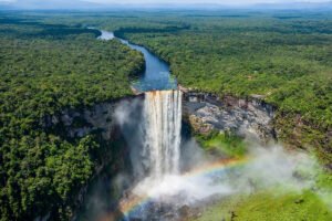 Le Guyana supprime ses restrictions sanitaires de voyage