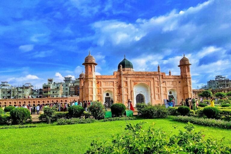 Le Bangladesh supprime son formulaire sanitaire de voyage