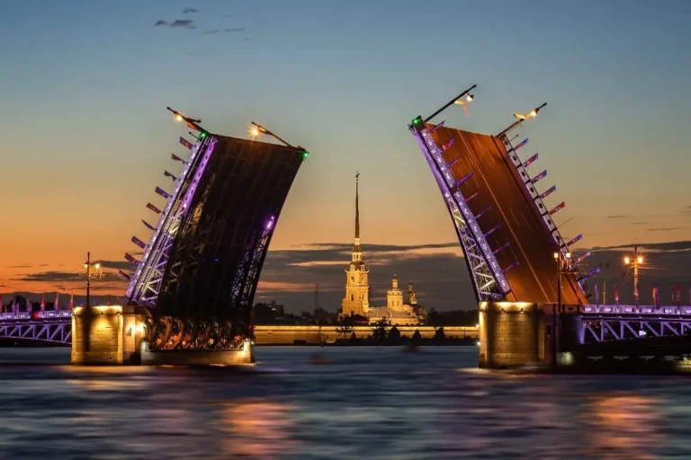 La Russie lancera son e-Visa et une carte de paiement pour les touristes étrangers en 2023