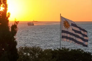 L’Uruguay assouplit ses exigences sanitaires de voyage