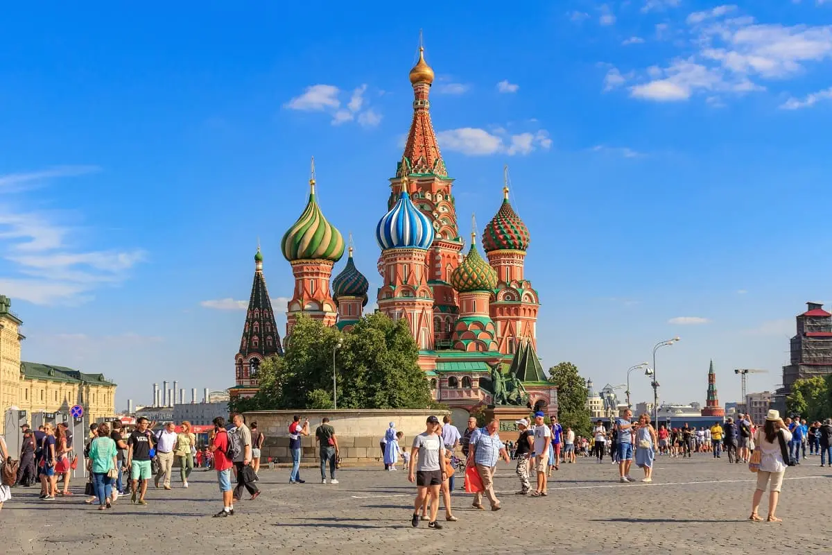 Russie: "14 000 étrangers ont déjà utilisé l’e-Visa" selon les autorités