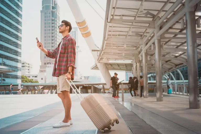 10 destinations qui proposent une application mobile pour obtenir un visa ou une ETA