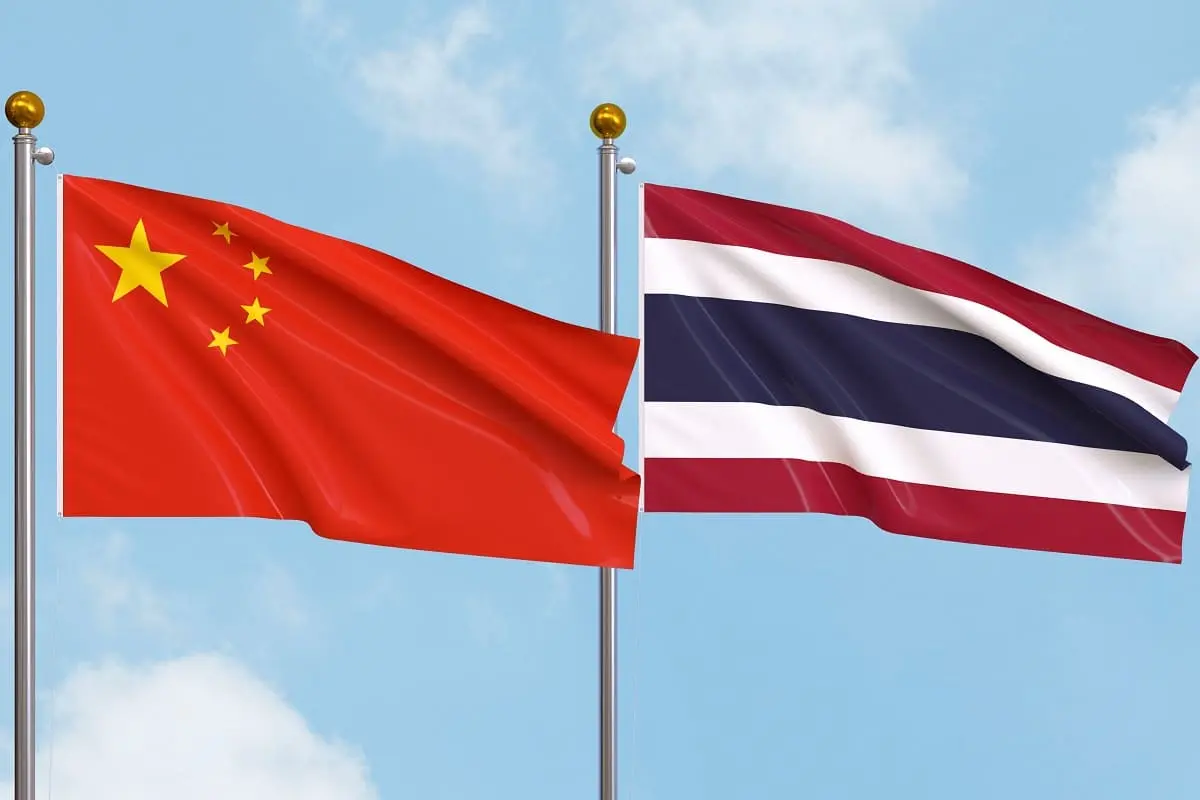 La Chine et la Thaïlande signent un accord d’exemption de visa