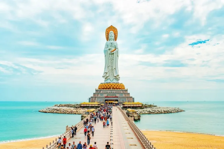 La Chine élargit les catégories d’entrée sans visa à Hainan