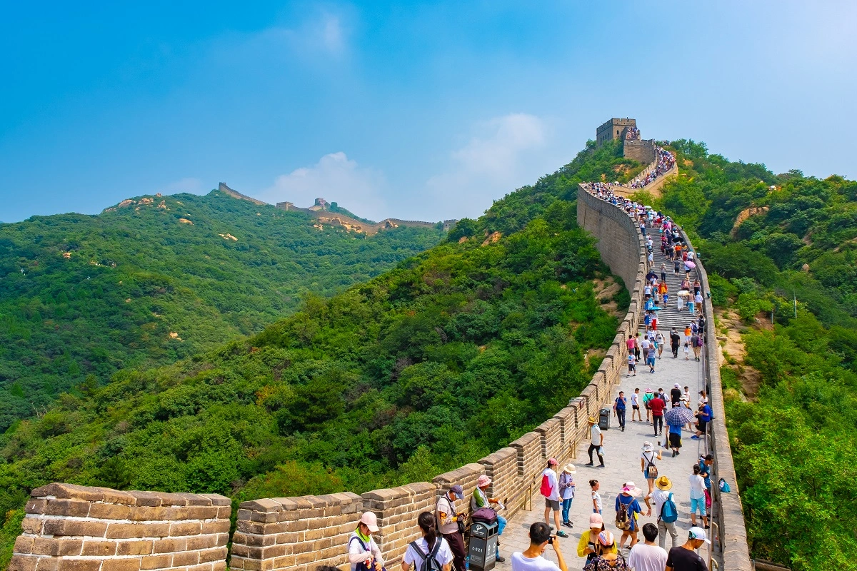 Chine: l’exemption de visa booste les arrivées internationales en 2024