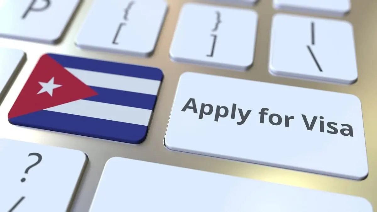 Les voyageurs internationaux pourraient avoir à demander un visa électronique au lieu d'une carte touristique pour voyager à Cuba d'ici 2025