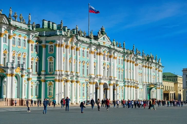 La Russie pourrait prochainement bouleverser ses politiques visa