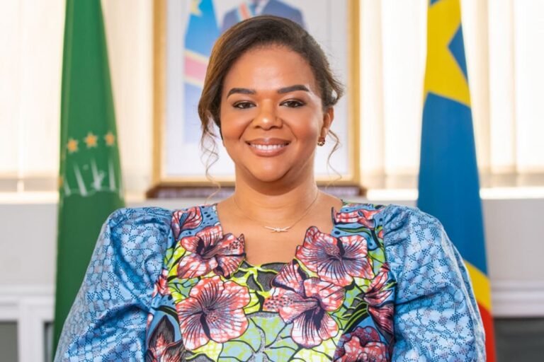 República Democrática del Congo: la jefa de la diplomacia se muestra «muy ambiciosa» con respecto al visado electrónico