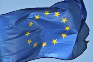 Vers une augmentation du prix de l’ETIAS… avant même son entrée en vigueur ?