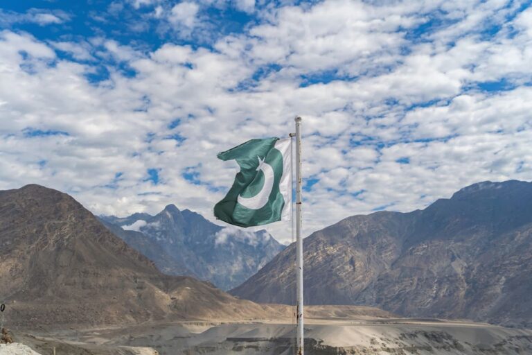 Pakistan suspends its free “VPA” visa for 126 nationalities