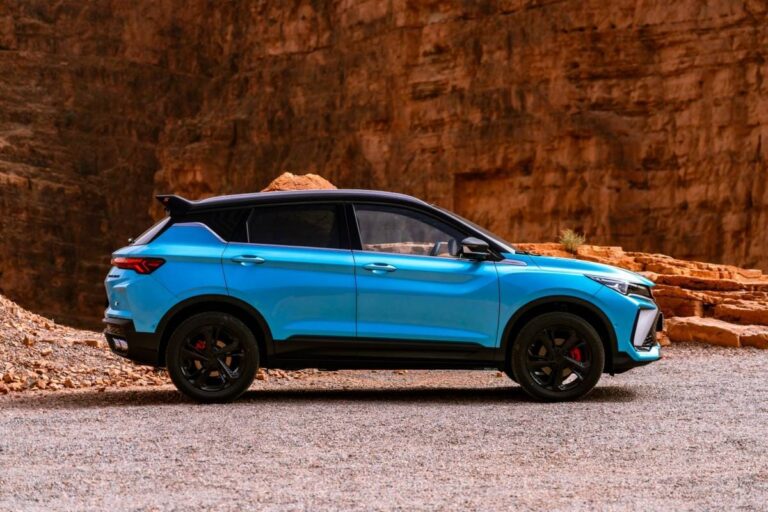 De la ville au désert : un SUV spacieux pour vos vacances algériennes