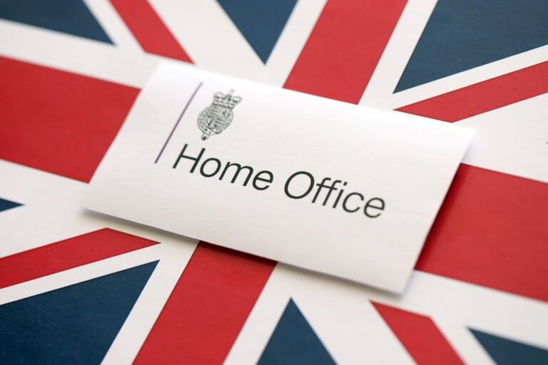 UK: some ETA applications approved “in just 45 seconds” authorities say