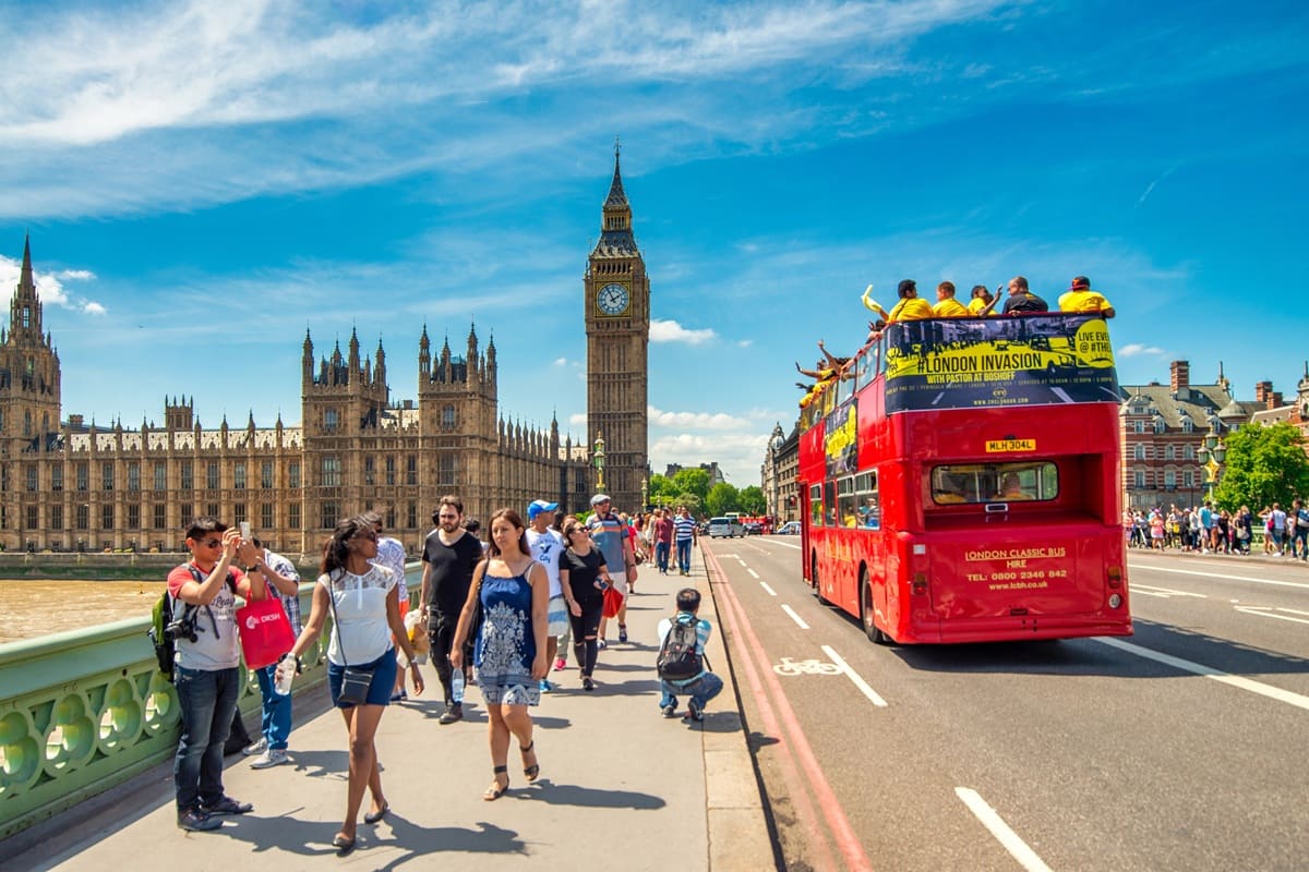 UK: 23.2 million ETAs issued in one year, Americans remain far ahead