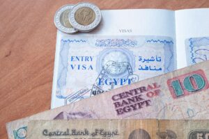 Égypte : 15 dollars de frais supplémentaires sur les visas à partir de 2027 ?