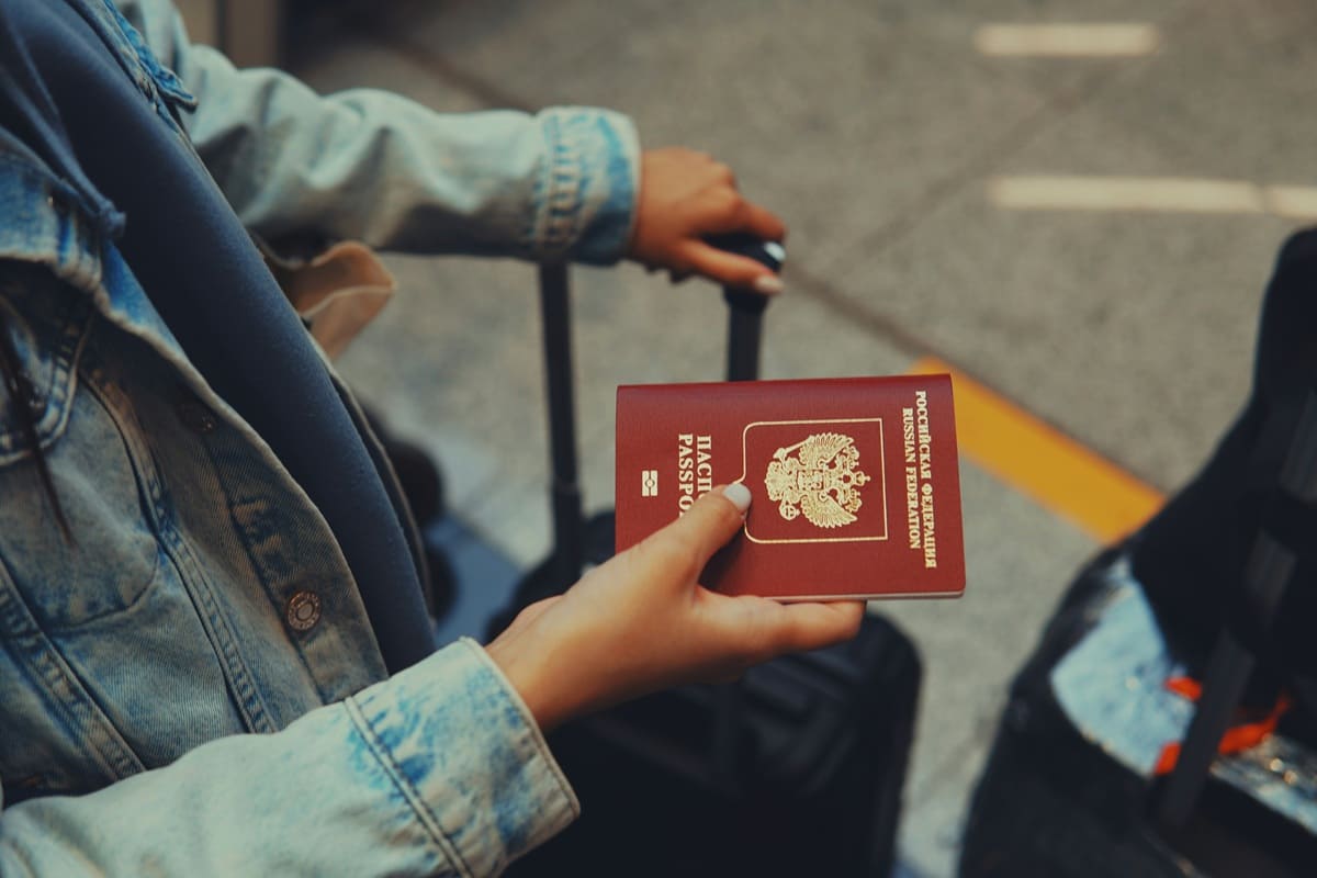 Expatriation et visas : pourquoi la couverture santé est le pilier de votre projet à l’étranger
