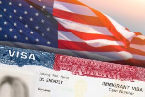 États-Unis : les rendez-vous de visas immigrants temporairement suspendus à l’échelle mondiale