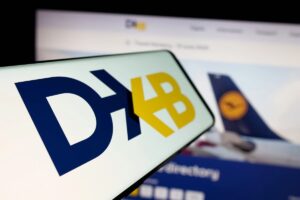 Dubai: Passport control goes mobile with “Click and Travel”
