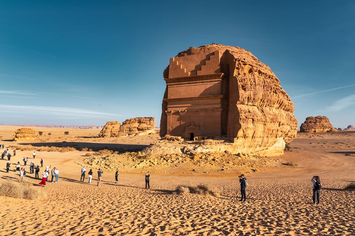 Saudi Arabia: Tourist e-Visa now available through travel packages for 7 nationalities