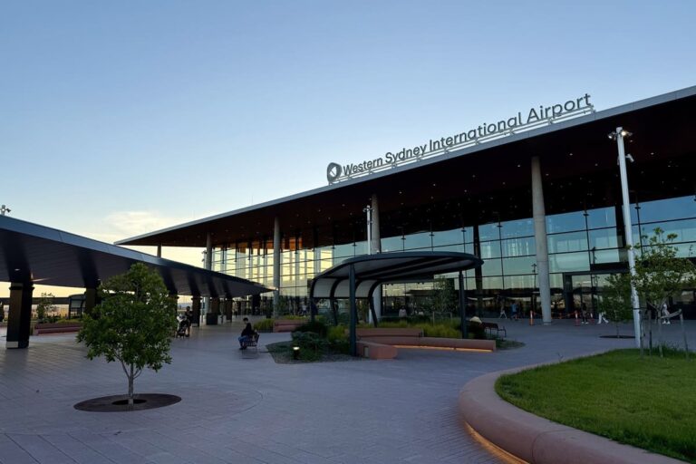 Australie : la carte d’arrivée numérique "ATD" s’ouvre à tous les passagers à Western Sydney dès le 26 octobre